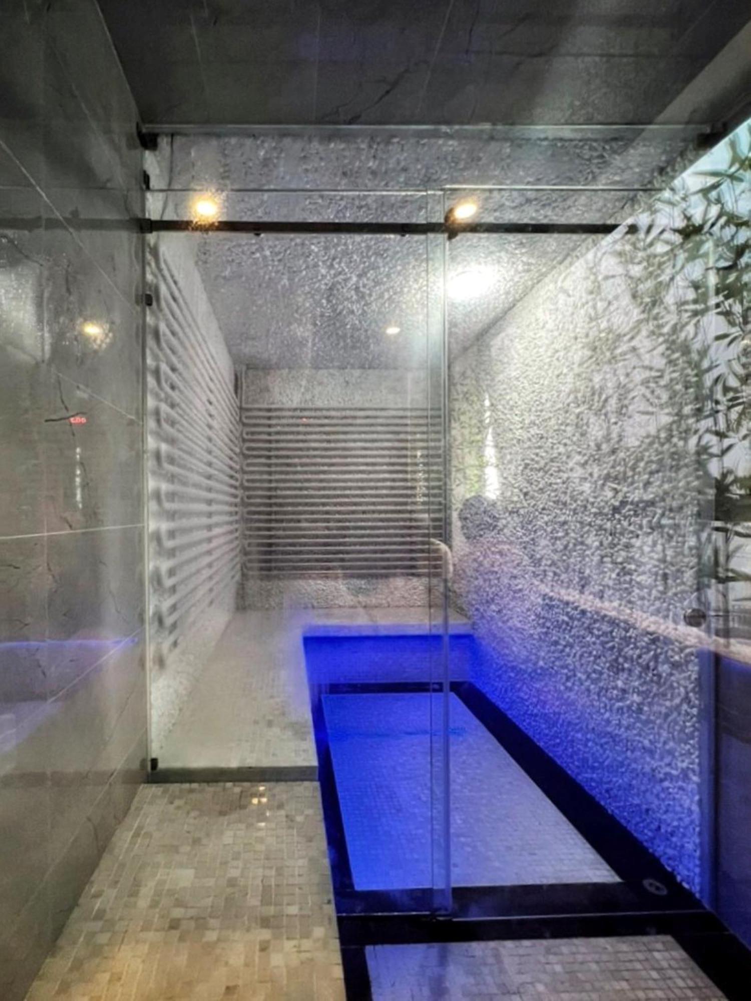 K Hotel Sauna And Massage Da Nang Eksteriør billede